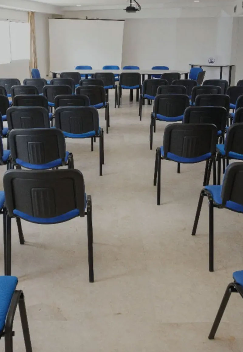 Sillas para salas conferencias y salones de reuniones en Colombia